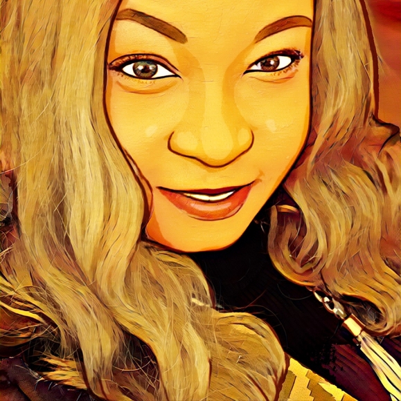 Meet your Posher, Stay Classy Chic (pronounced “sheek”, not chick) 😉 - Picture 7 of 17